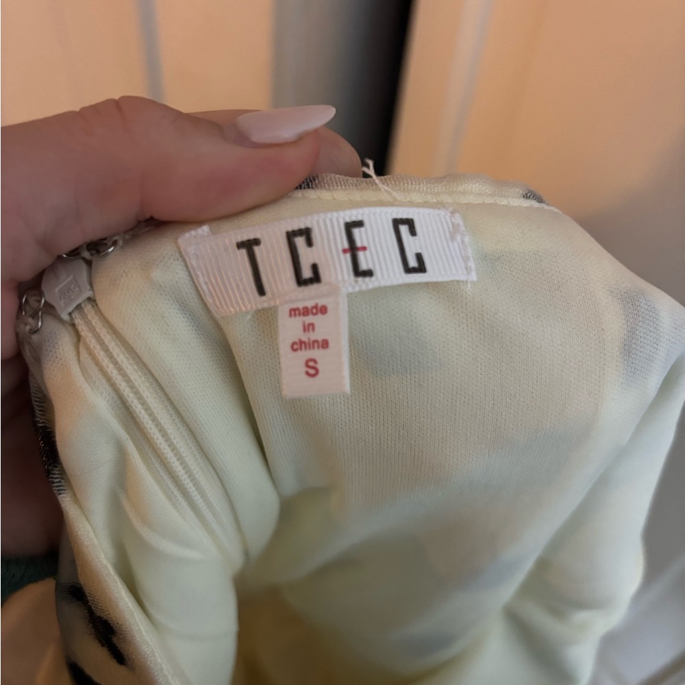 TCEC Cream and Black Fabric